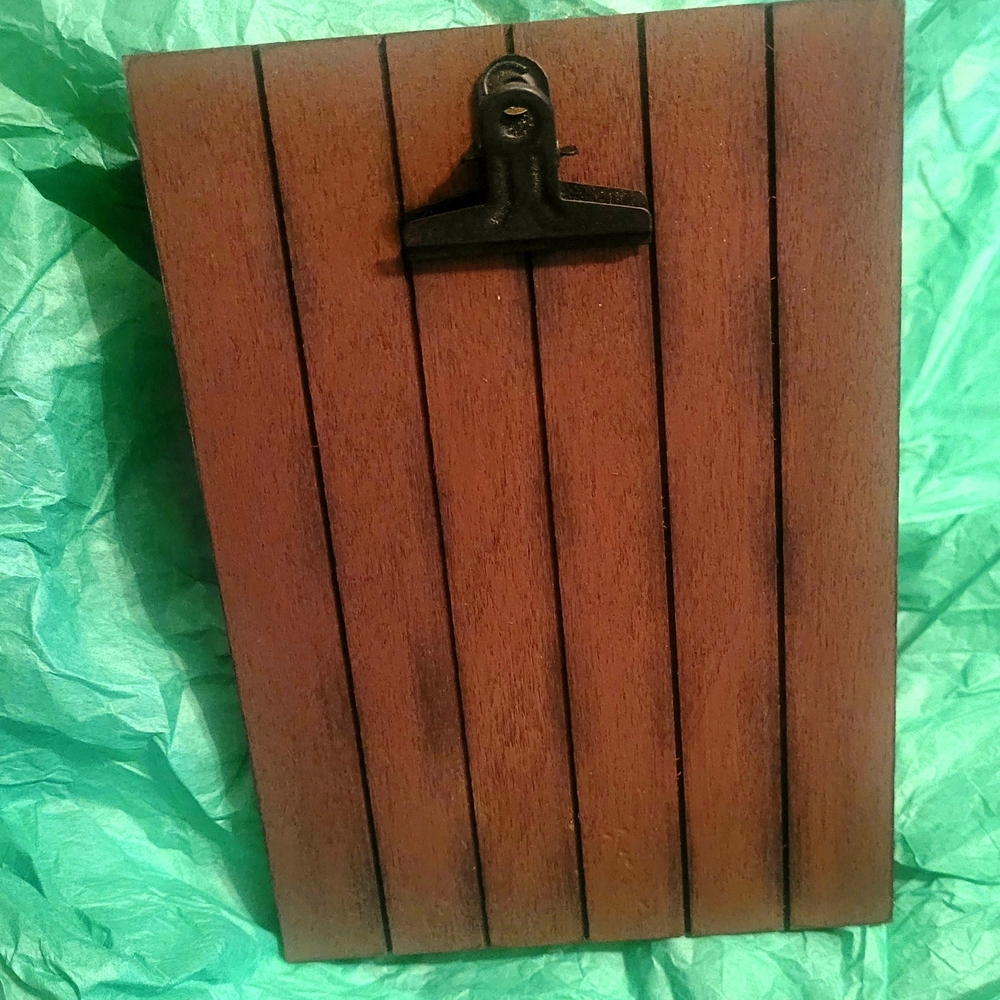 Wooden Slat Picture Frame with Clip